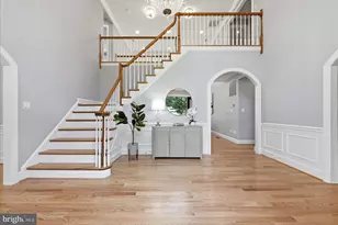 2716 Silkwood Ct, Oakton, VA 22124 - Photo 5