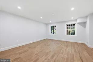 2716 Silkwood Ct, Oakton, VA 22124 - Photo 43