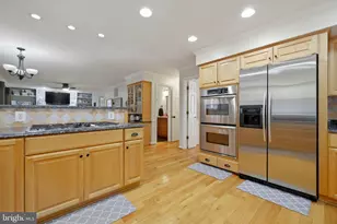 3219 Grassmere Ct, Herndon, VA 20171 - Photo 29
