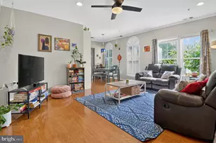2921 Deer Hollow Way, Fairfax, VA 22031 - Photo 7