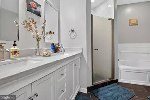 2921 Deer Hollow Way, Fairfax, VA 22031 - Photo 15