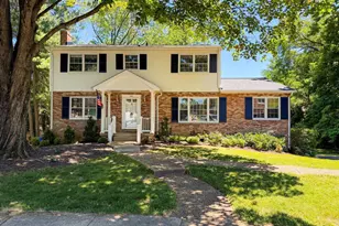 408 Holloway Ct NE, Vienna, VA 22180 - Photo 41