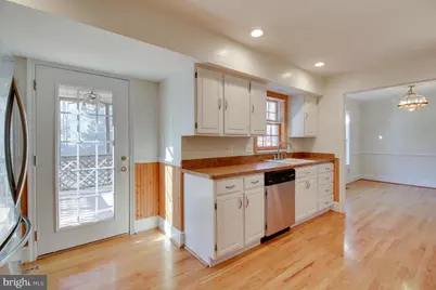 5400 Hampton Forest Way, Fairfax, VA 22030 - Photo 11