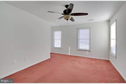 5400 Hampton Forest Way, Fairfax, VA 22030 - Photo 17