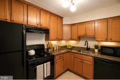 2610 Indian Drive #2B, Alexandria, VA 22303 - Photo 5