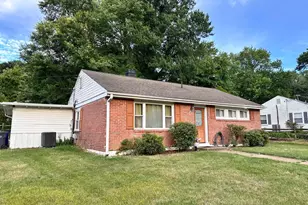 6301 The Parkway, Alexandria, VA 22310 - Photo 1