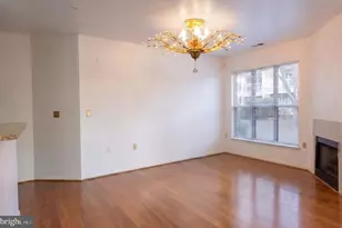 12919 Alton Square, Herndon, VA 20170 - Photo 5