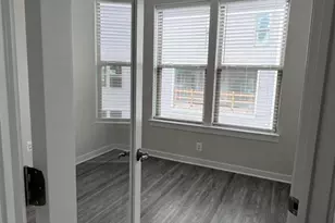 2433 Silver Line Aly, Herndon, VA 20171 - Photo 7