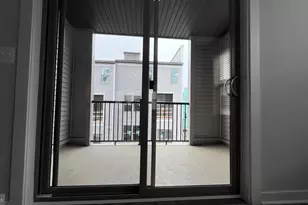 2433 Silver Line Aly, Herndon, VA 20171 - Photo 15