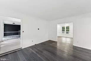 8403 Silverdale Ct, Lorton, VA 22079 - Photo 7