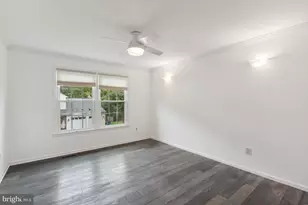 8403 Silverdale Ct, Lorton, VA 22079 - Photo 17