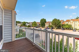 9254 Cardinal Forest Ln, Lorton, VA 22079 - Photo 3