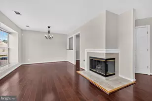 9254 Cardinal Forest Ln, Lorton, VA 22079 - Photo 7