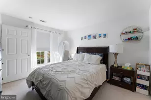 8074 Nicosh Cir Ln, Falls Church, VA 22042 - Photo 7