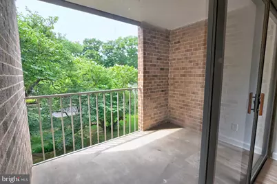 1580 Moorings Drive #11B, Reston, VA 20190 - Photo 5