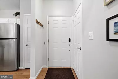 1700 Lake Shore Crest Drive #31, Reston, VA 20190 - Photo 5