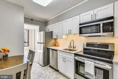 1808 Old Meadow Road #910, McLean, VA 22102 - Photo 1