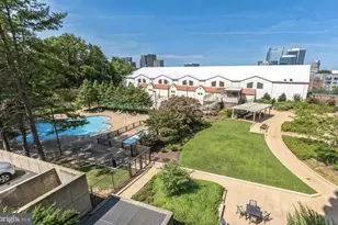 1808 Old Meadow Rd, McLean, VA 22102 - Photo 23