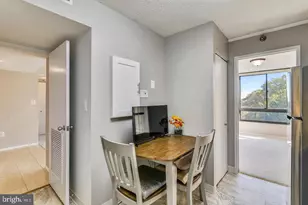 1808 Old Meadow Rd, McLean, VA 22102 - Photo 3
