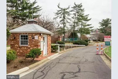 7680 Tremayne Place #205, McLean, VA 22102 - Photo 7