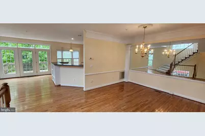 8021 Kidwell Town Court, Vienna, VA 22182 - Photo 11