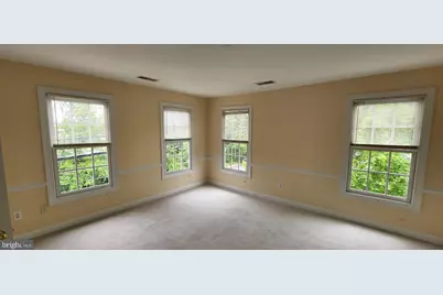 8021 Kidwell Town Court, Vienna, VA 22182 - Photo 13