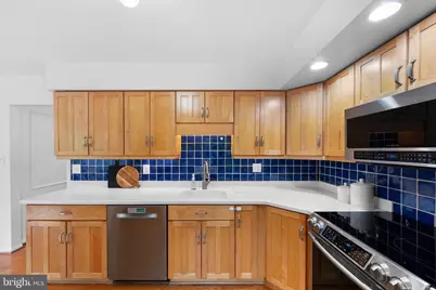 9639 Scotch Haven Drive, Vienna, VA 22181 - Photo 27