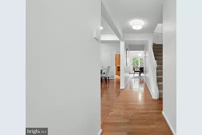 9639 Scotch Haven Drive, Vienna, VA 22181 - Photo 11