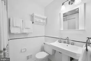 9639 Scotch Haven Dr, Vienna, VA 22181 - Photo 51