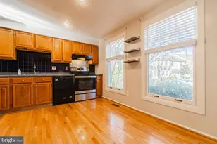 2911 Montauk Ct, Falls Church, VA 22042 - Photo 5