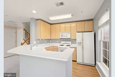 12739 Fair Crest Court #301, Fairfax, VA 22033 - Photo 19