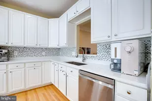 13445 Wood Lilly Ln, Centreville, VA 20120 - Photo 15
