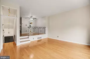 8418 Penshurst Dr, Springfield, VA 22152 - Photo 5