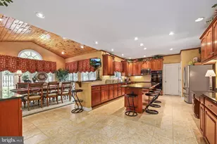 12916 Hedgetop Dr, Herndon, VA 20171 - Photo 9