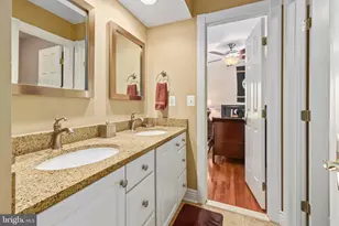12916 Hedgetop Dr, Herndon, VA 20171 - Photo 29