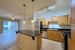 12921 Centre Park Cir, Herndon, VA 20171 - Photo 5