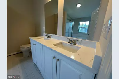 13112 Quail Creek Lane, Fairfax, VA 22033 - Photo 15