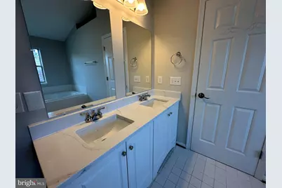 13112 Quail Creek Lane, Fairfax, VA 22033 - Photo 13