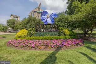 2201 Cedar Cove Ct, Reston, VA 20191 - Photo 25