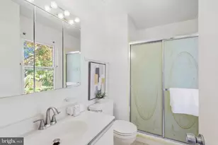 9424 Goshen Ln, Burke, VA 22015 - Photo 31