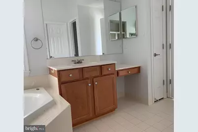 2403 Cypress Green Lane, Herndon, VA 20171 - Photo 19