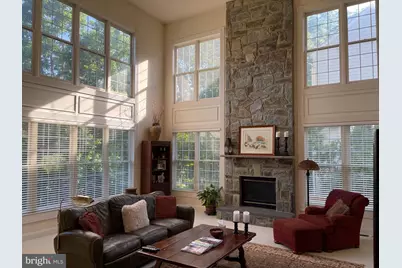 6915 Bonheim Court, McLean, VA 22101 - Photo 9