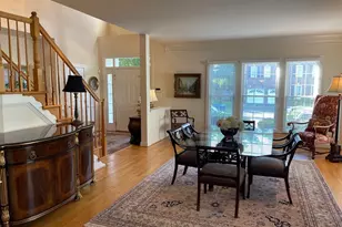 6915 Bonheim Ct, McLean, VA 22101 - Photo 5