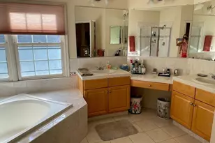 6915 Bonheim Ct, McLean, VA 22101 - Photo 23