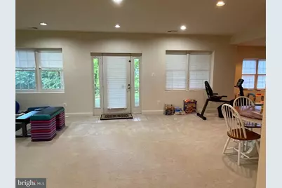 6915 Bonheim Court, McLean, VA 22101 - Photo 35