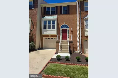 2106 Bobbyber Drive, Vienna, VA 22182 - Photo 1
