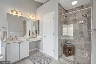 2849 Laura Gae Cir, Vienna, VA 22180 - Photo 49