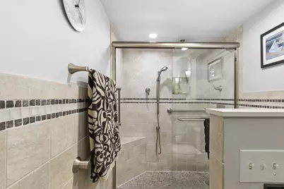 5902 Mount Eagle Drive #714, Alexandria, VA 22303 - Photo 5