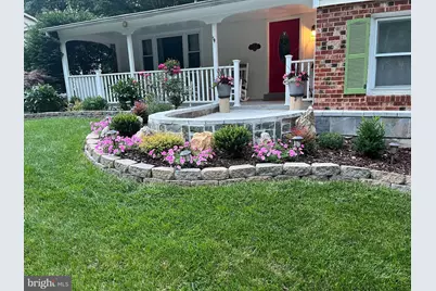 10320 Collingham Drive, Fairfax, VA 22032 - Photo 3