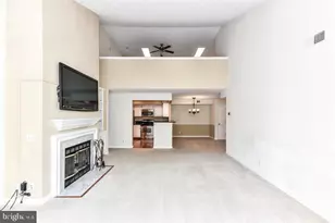 12010 Ridge Knoll Dr, Fairfax, VA 22033 - Photo 3